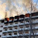 Taranto: A fuoco uno stabile nel cuore della città