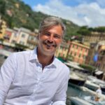 Il Paese Azzurro: Beppe Convertini si racconta agli alunni della scuola media