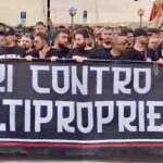 Bari, migliaia di tifosi in corteo contro la multiproprietà