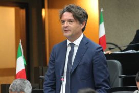 Puglia, il consiglio Regionale vota a favore delle energie rinnovabili. Assenti tutti gli assessori salentini