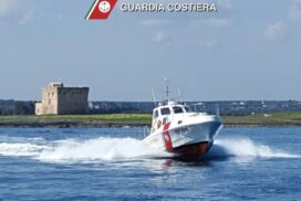 Porto Cesareo, disperso in mare per un'intera giornata: trovato vivo da alcuni pescatori sportivi