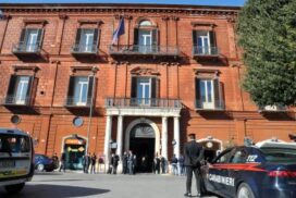 Modugno, partecipò a festa con pregiudicati: annullato trasferimento per carabiniere
