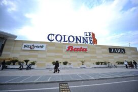 Brindisi: Tentano rapina in centro commerciale a bordo di scooter