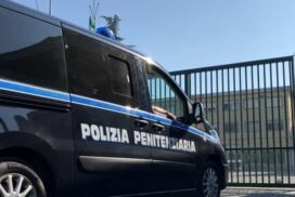 Taranto: Carcere, scatta protesta Polizia Penitenziaria