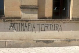 Scritte contro il 41 bis e l'antimafia a Calimera: denunciato presunto autore